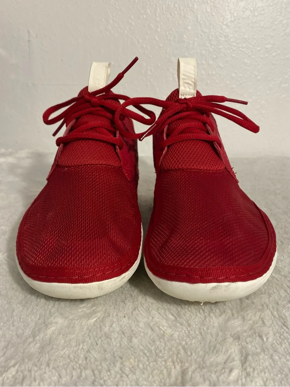 Nike Solarsoft Moccasin Sneakers Men’s Size 10 Red White